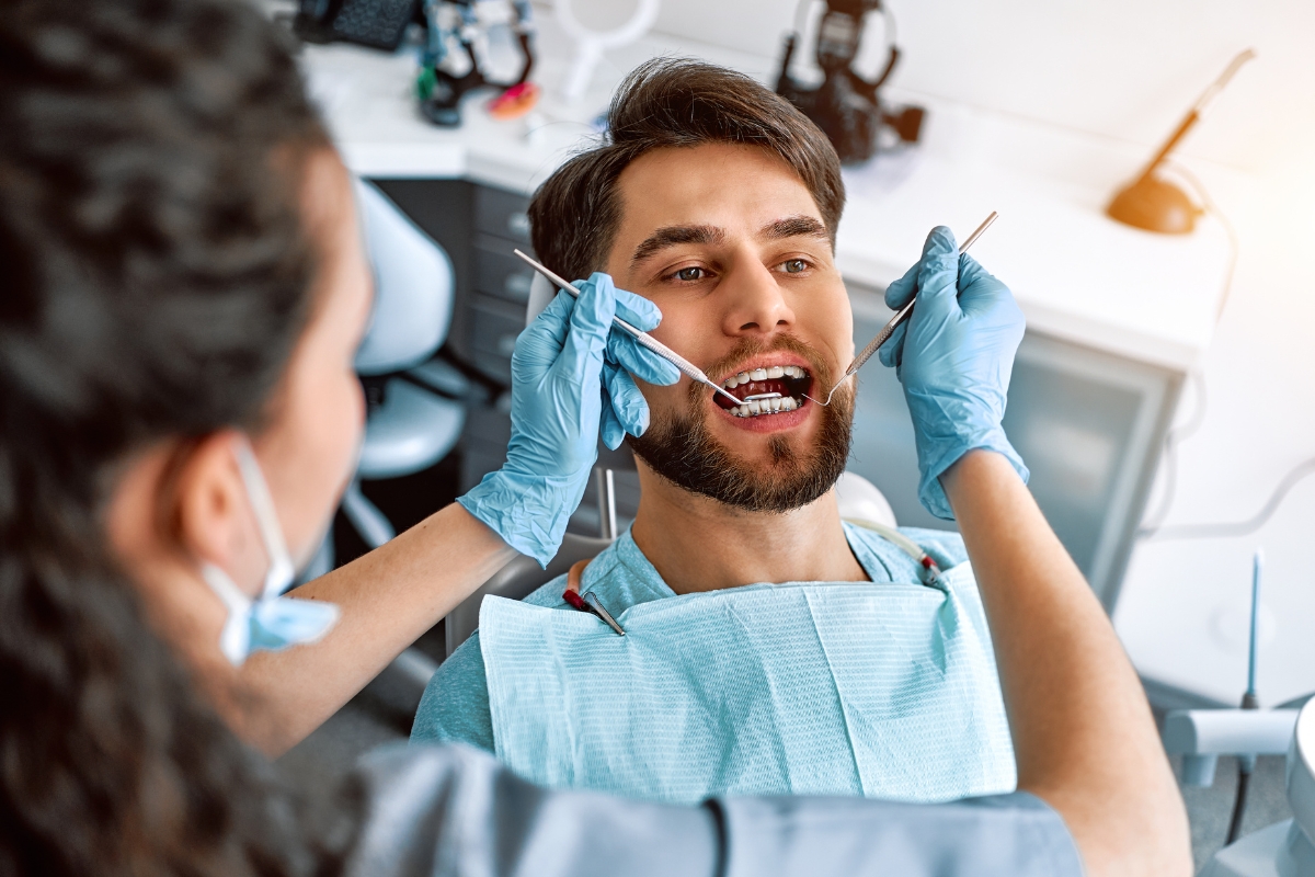 Chicago Dentist's Role in Oral Cancer Detection