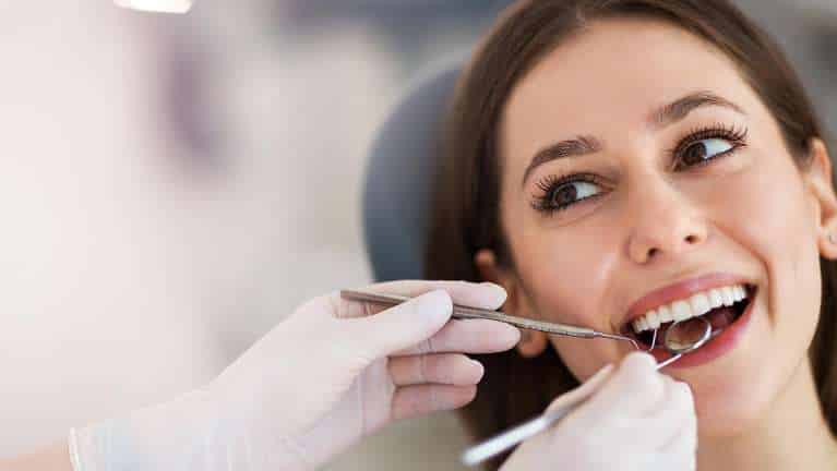 Difference Between a Routine Dental Cleaning and a Deep Cleaning